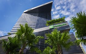 Holiday Inn Bangkok Sukhumvit By Ihg